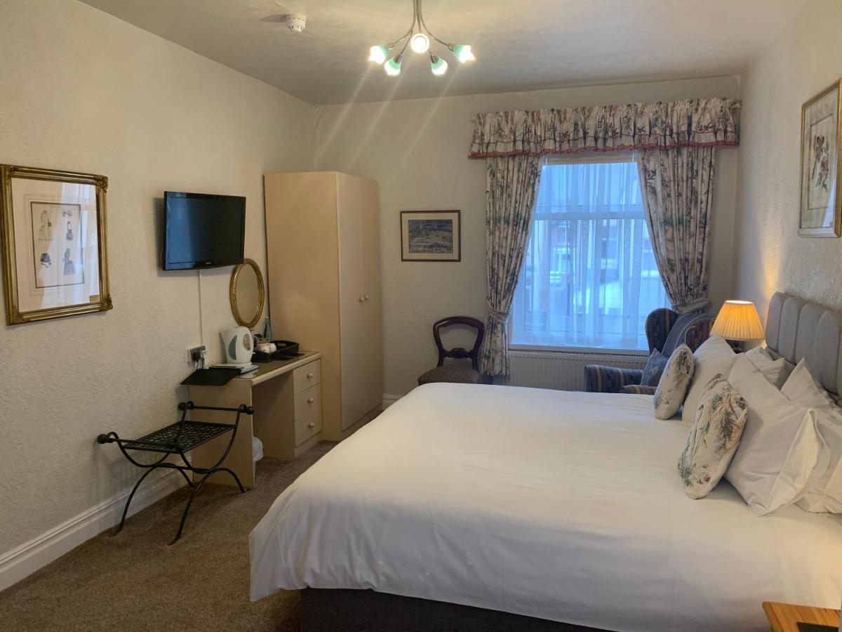 The Gaydon Bed and Breakfast Lytham St Annes Eksteriør billede
