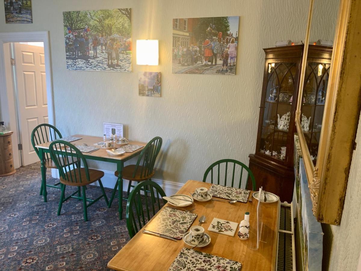 The Gaydon Bed and Breakfast Lytham St Annes Eksteriør billede
