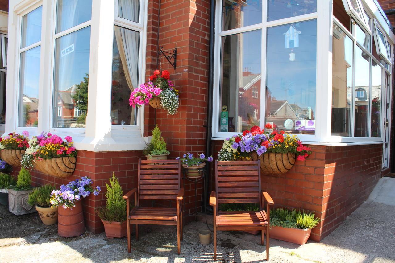 The Gaydon Bed and Breakfast Lytham St Annes Eksteriør billede